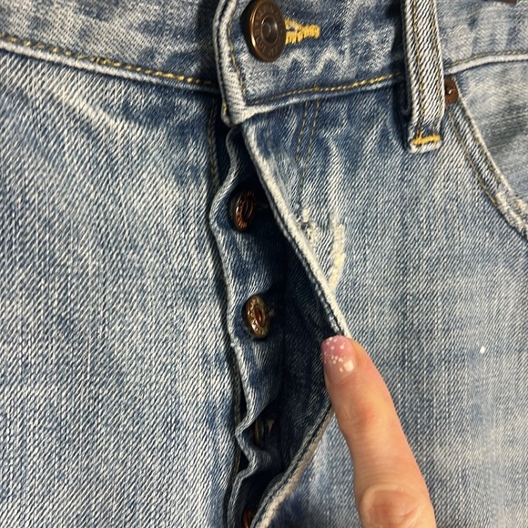 Old Navy Vintage Bootcut Embroidered Birds Distressed Button Fly Jeans Size 34 - Picture 3 of 12